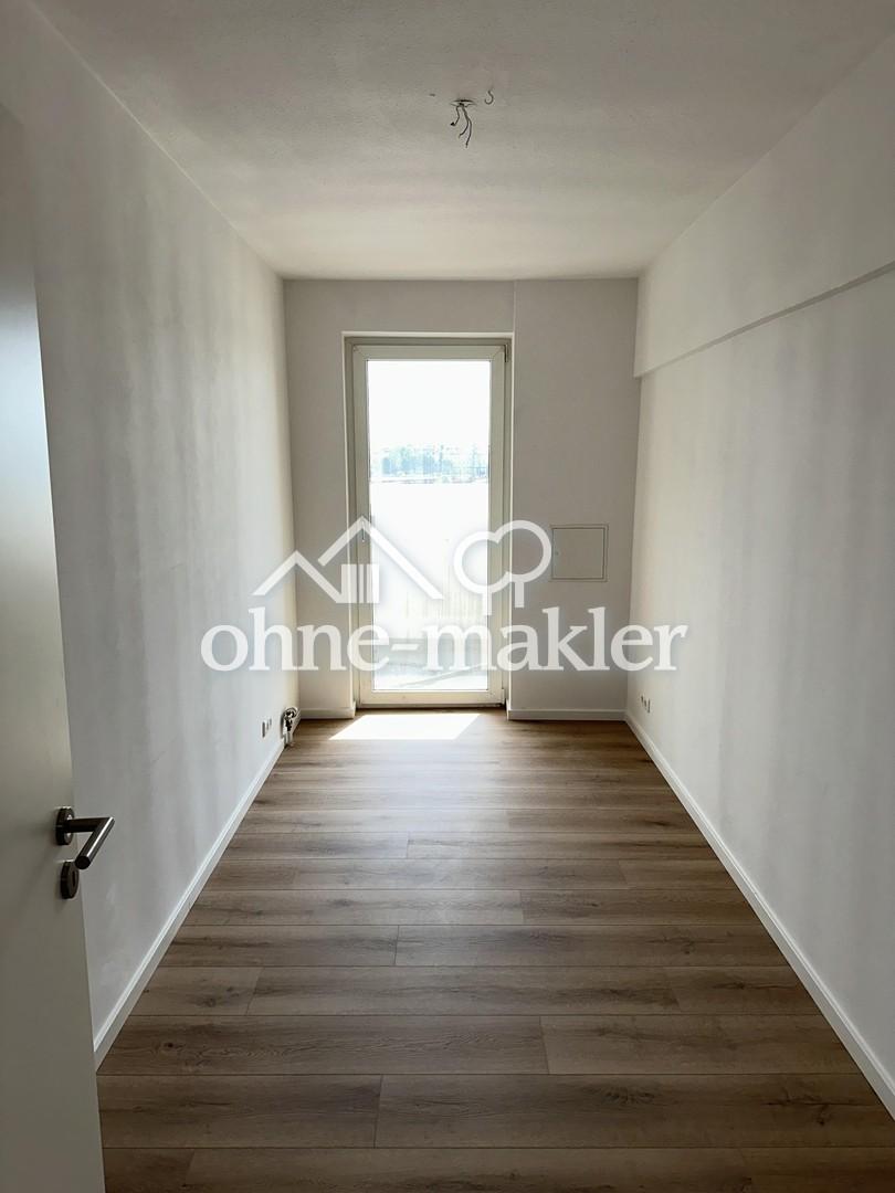 Schlafzimmer 3 / Büro