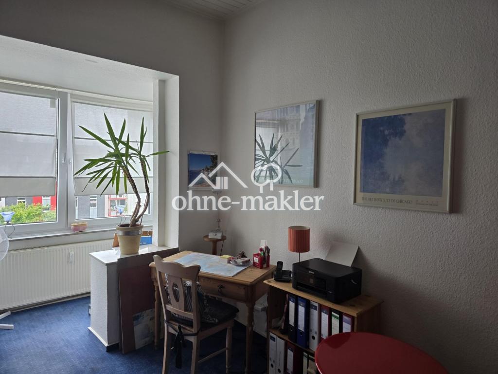 Schlaf-/Arbeitszimmer