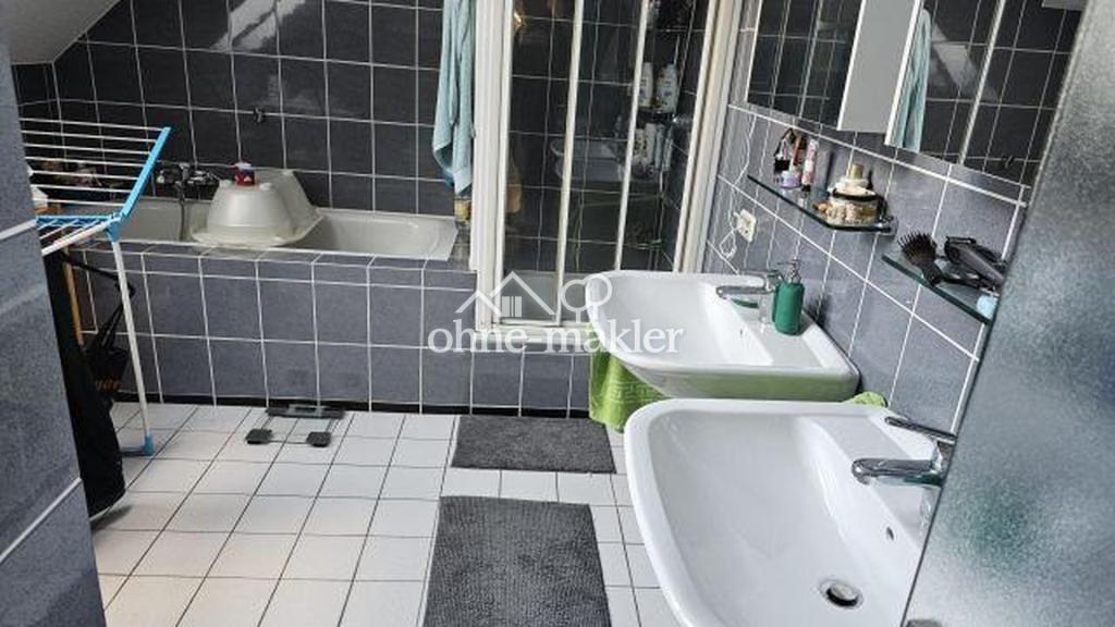Badezimmer Dusche/Wanne
