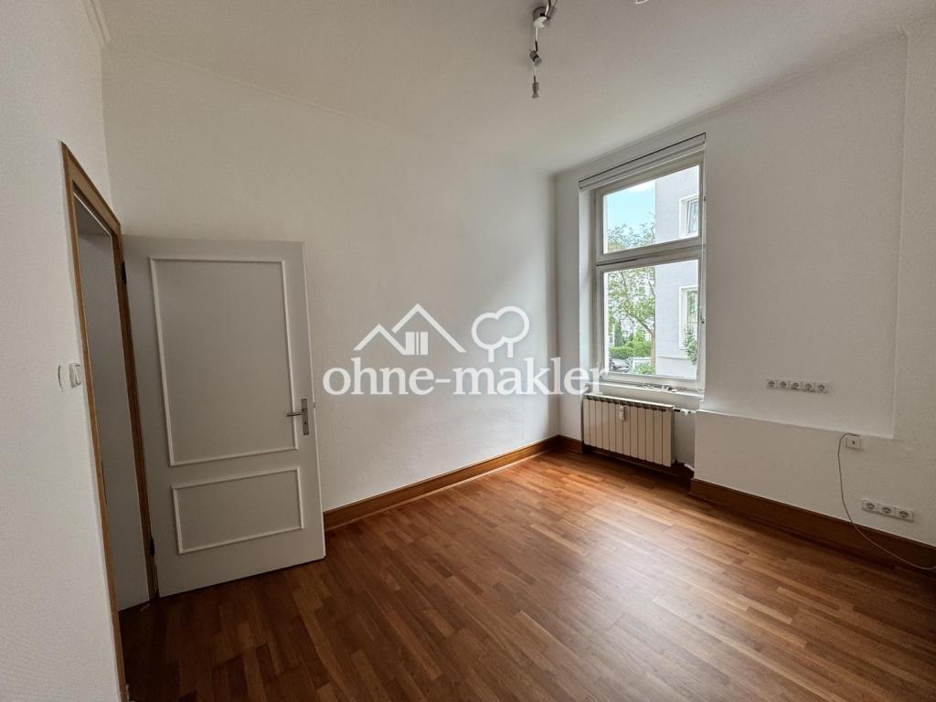 Durchgangszimmer / Büro