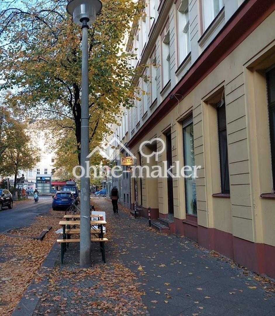 Pizza-Rest.50 m von U-Bahn