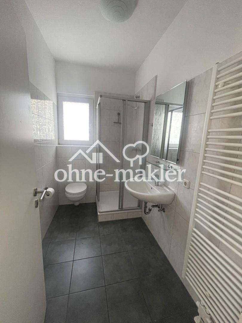 Wunderschöne, moderne, helle Wohnung in bester Lage. - Photo 2