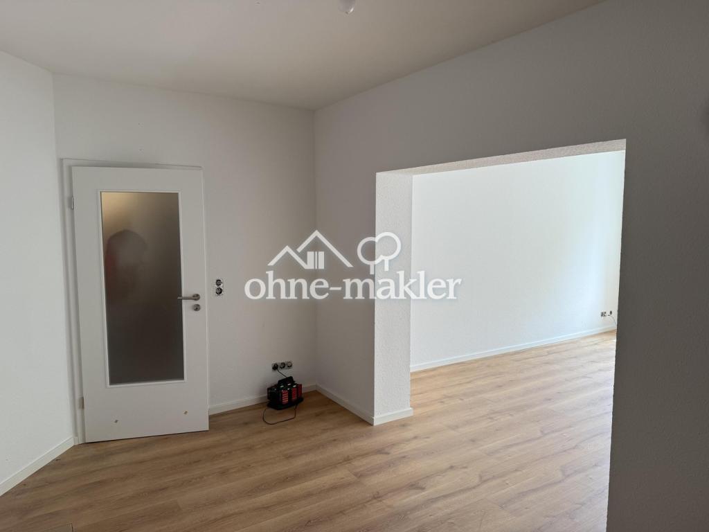 Esszimmer/ Vorraum Wohnzimmer