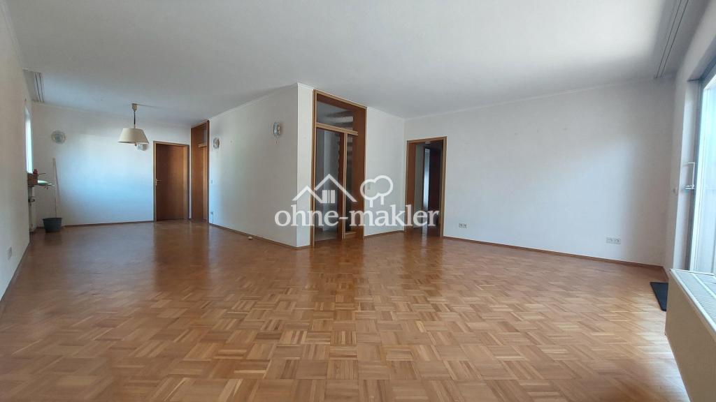 Wohnzimmer im EG