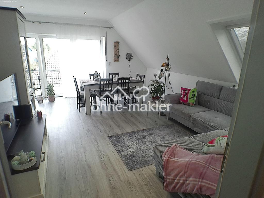 Helle und großzügige 3,5 Zi. Dachgeschosswhng. im Zweifamilienhaus – Gepflegt,modernisiert, ruhig - Photo 3