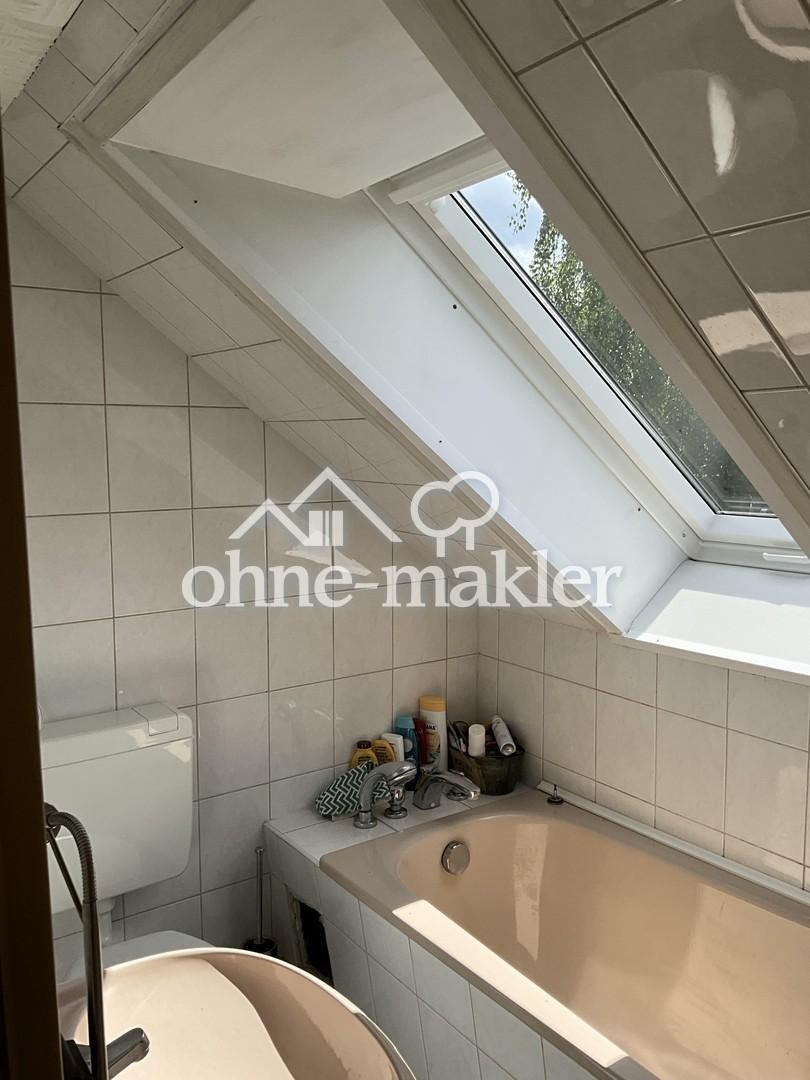 Badezimmer im Dachgeschoss