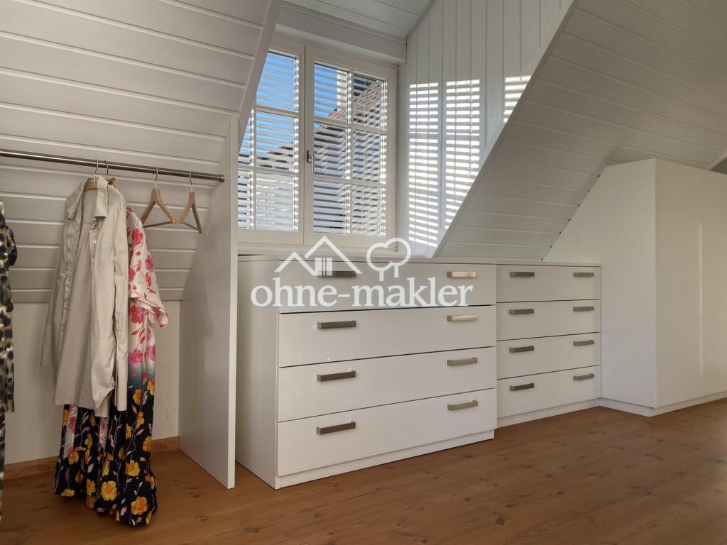 Ankleidezimmer/Dachschräge