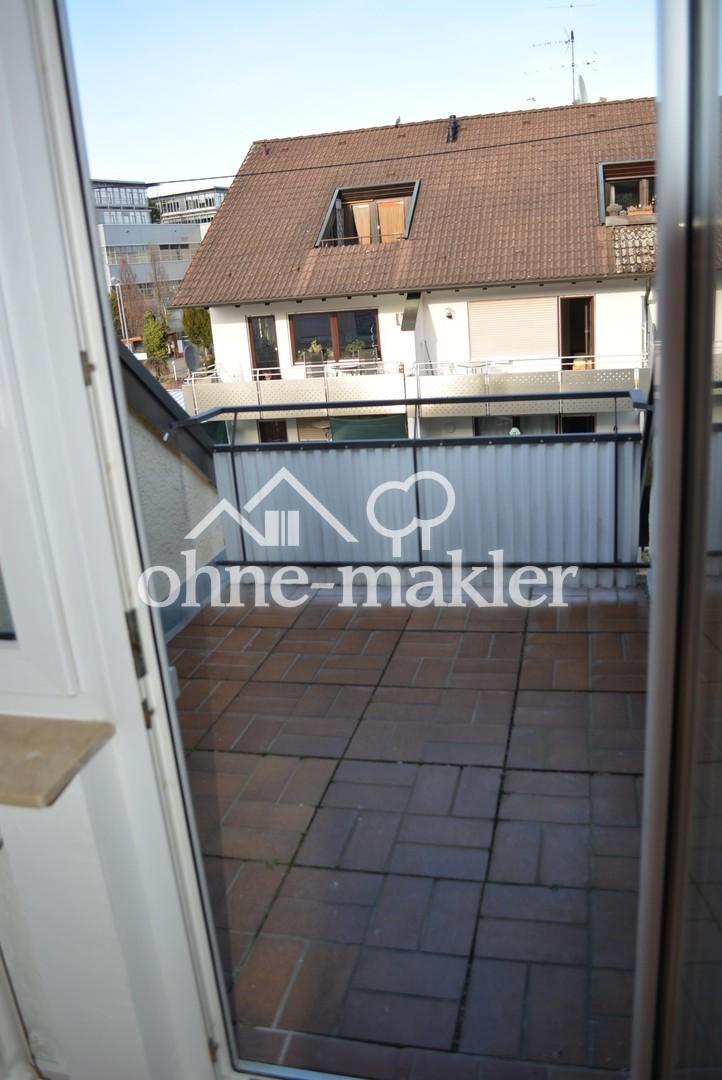 Großzügige 1-Zimmerwohnung mit Dachterrasse in ruhiger Lage in Bonlanden - Photo 4