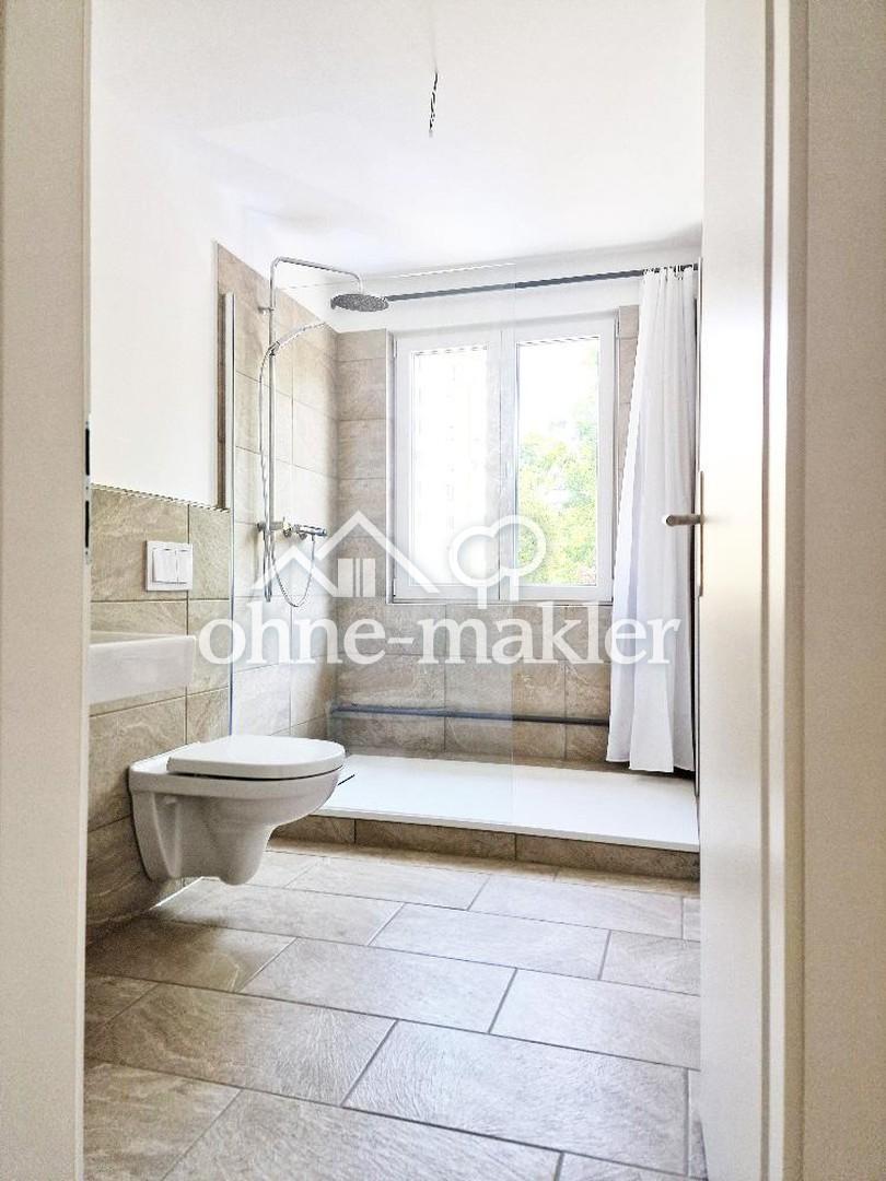 Blick ins Badezimmer
