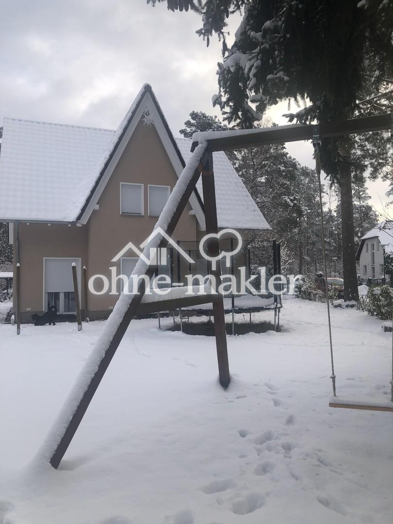 Hausansicht Winter