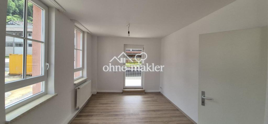 --Sanierter Altbau-- 2 Zimmer mit großem Balkon und Einbauküche in Bad Wildbad - Foto 1