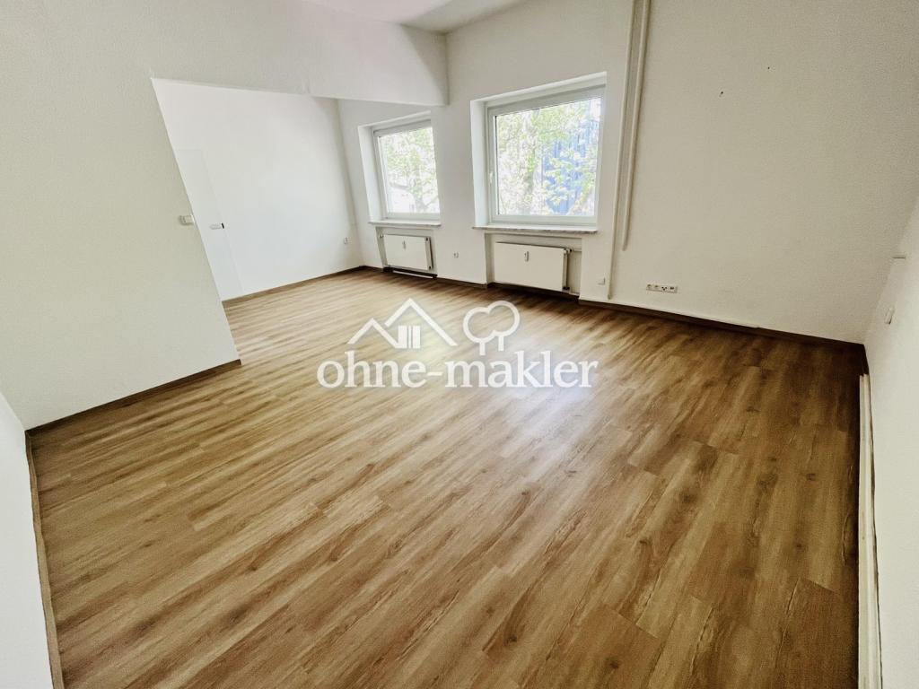 Großes Wohn-Ess-Zimmer