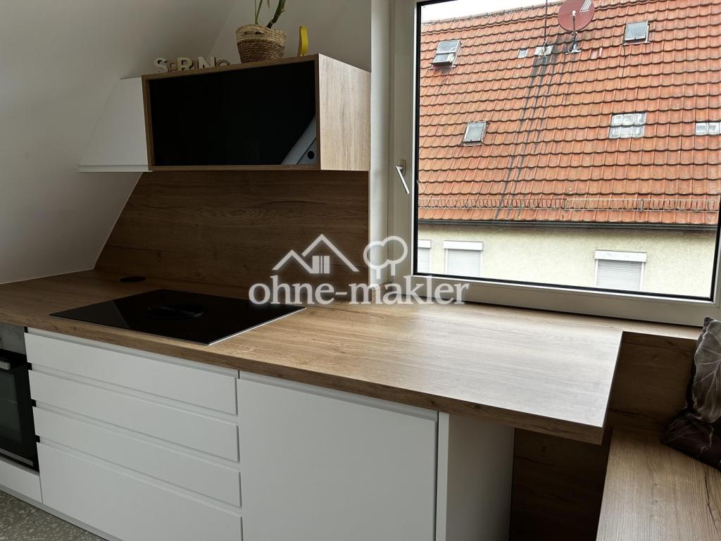 Geschmackvolle 2-Raum-DG-Wohnung mit luxuriöser Innenausstattung in Heilbronn - Photo 4