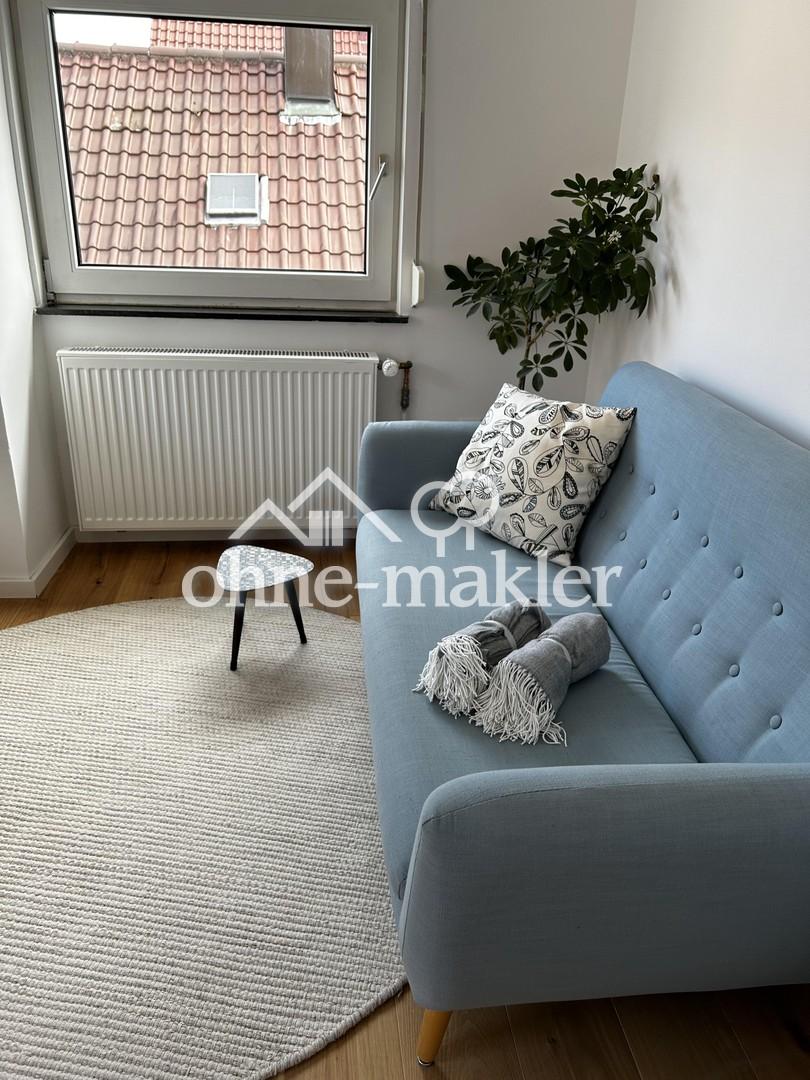 Geschmackvolle 2-Raum-DG-Wohnung mit luxuriöser Innenausstattung in Heilbronn - Photo 1