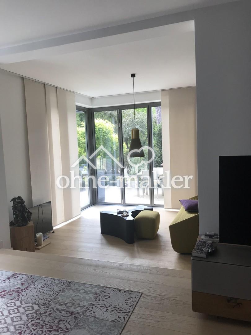 großes Wohnzimmer