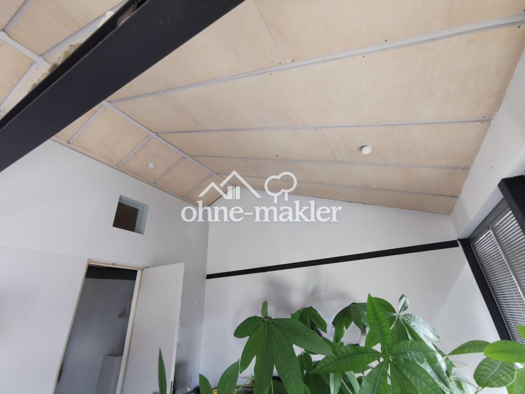 OH Wohnzimmer Untersicht Decke