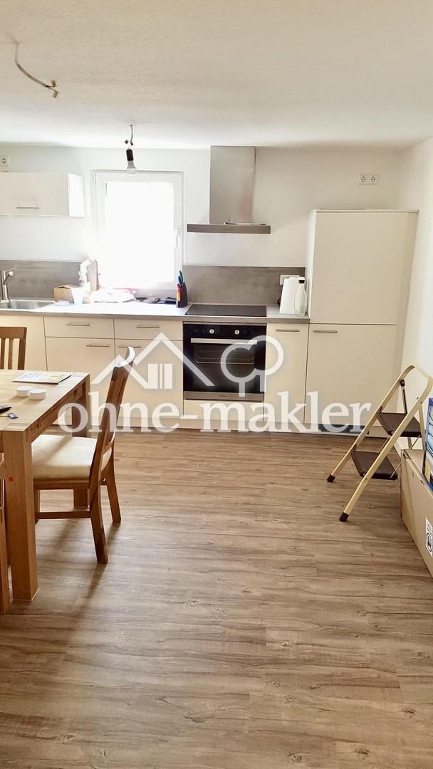 Maisonette-Wohnung mit vier Zimmern und EBK in Simmozheim - Photo 2