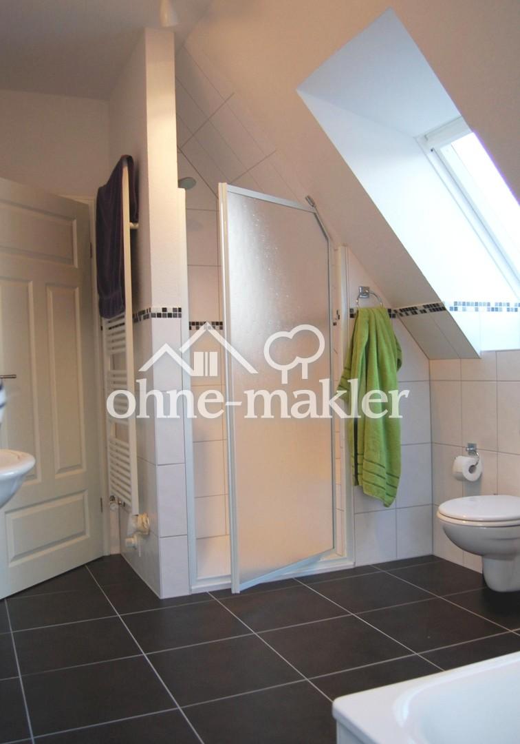 OG  Wohnung 1 Vollbad
