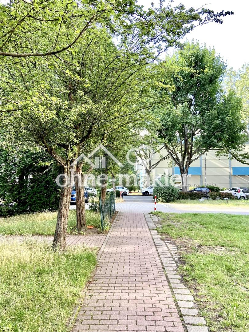 Blick zum Parkplatz