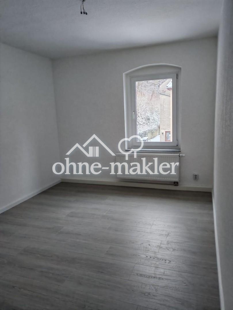 3R-Wohnung mit EBK und Stellplätzen 80 m² im ländlichen Lößnitztal bei Oederan - Photo 2