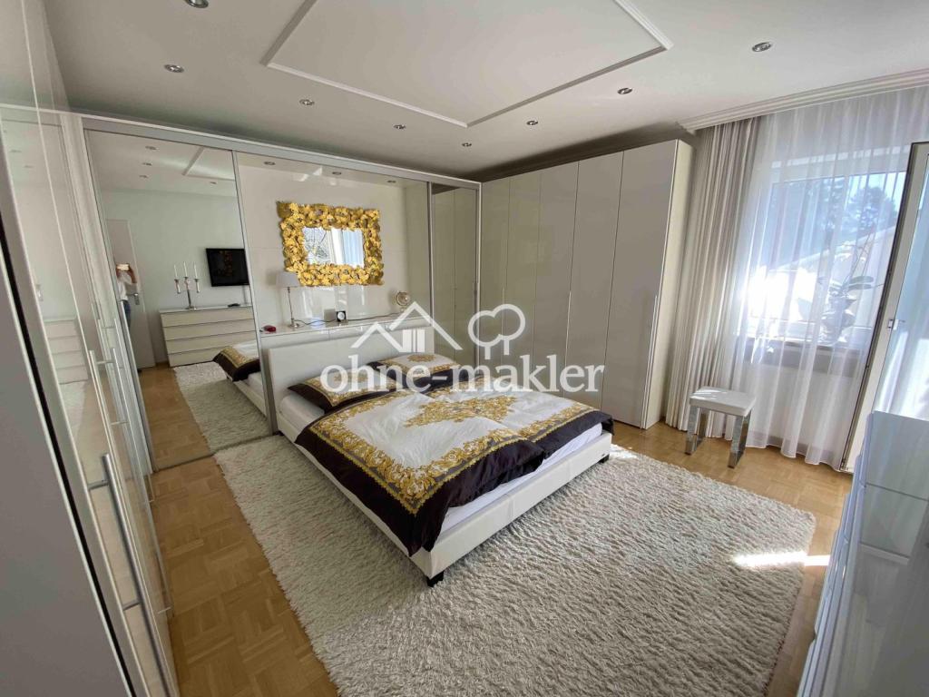 Master Schlafzimmer ....
