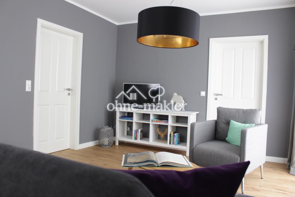 Wohnung links EG Wohnen