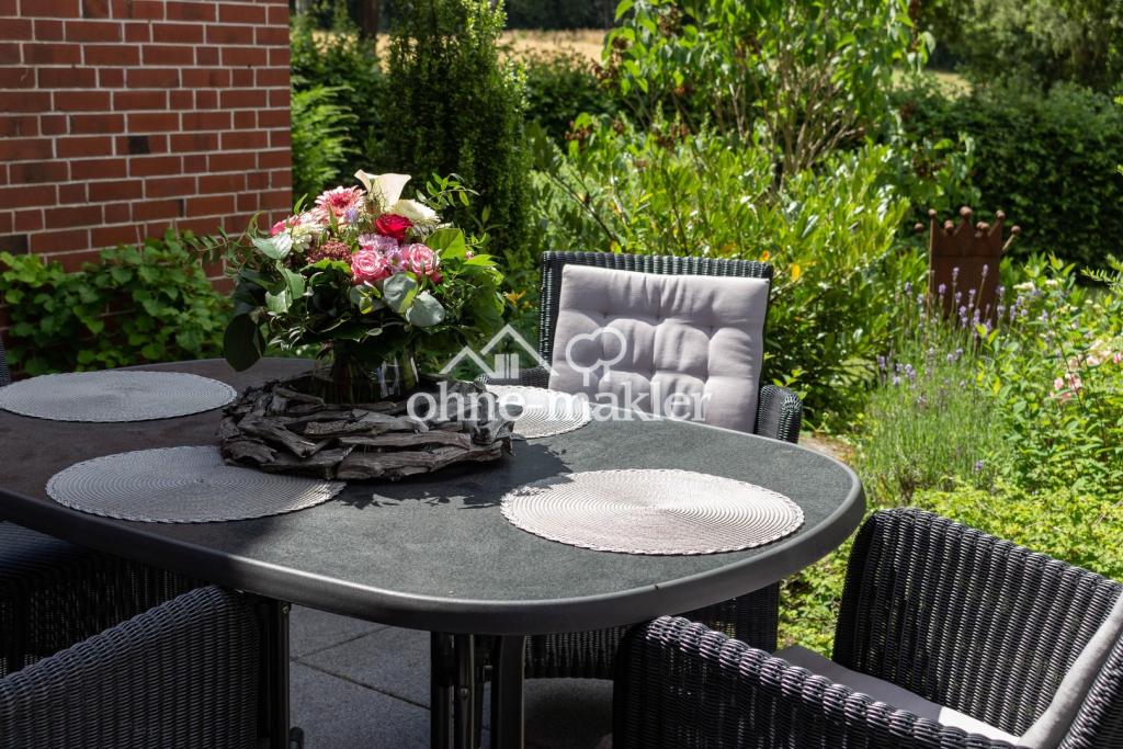 Wohnung rechts EG Terrasse