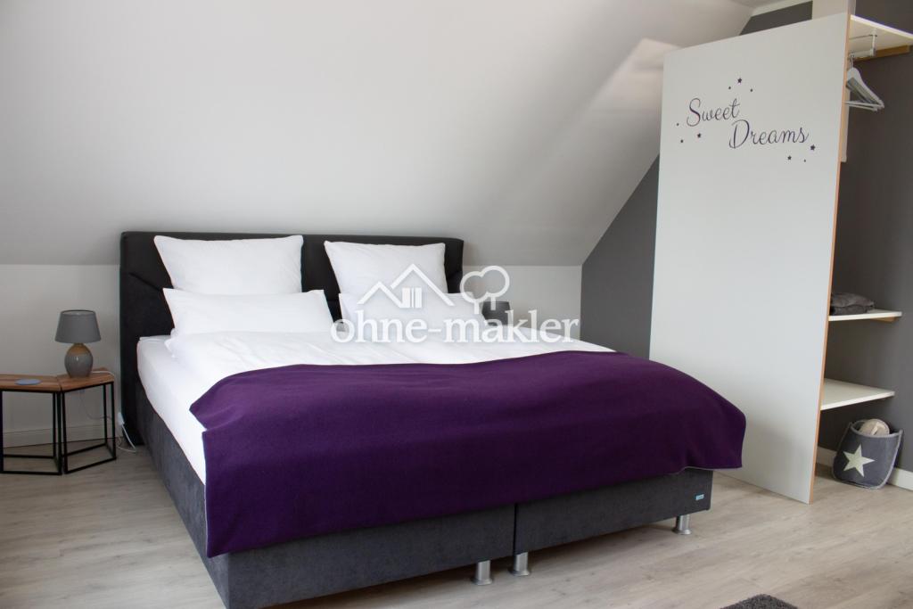 Wohnung rechts OG Schlafen