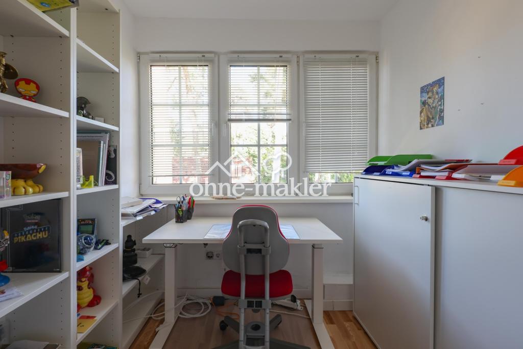 Arbeitszimmer