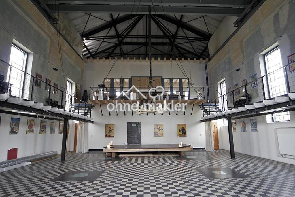 Pumpenhalle frontal