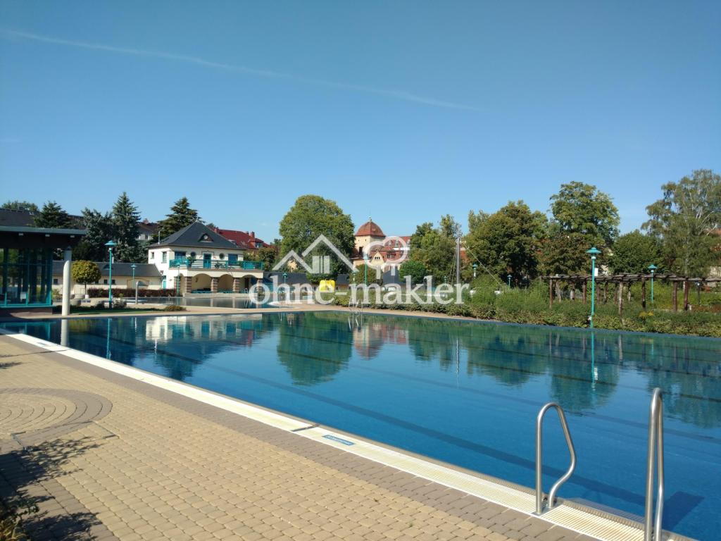 Freibad in der Nähe, 500 m