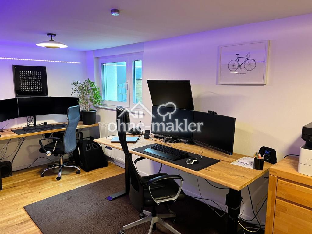 Büro im Keller