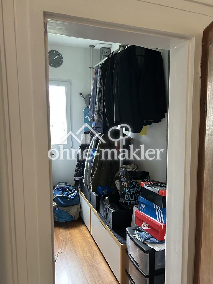 1 OG Kleiderschrank