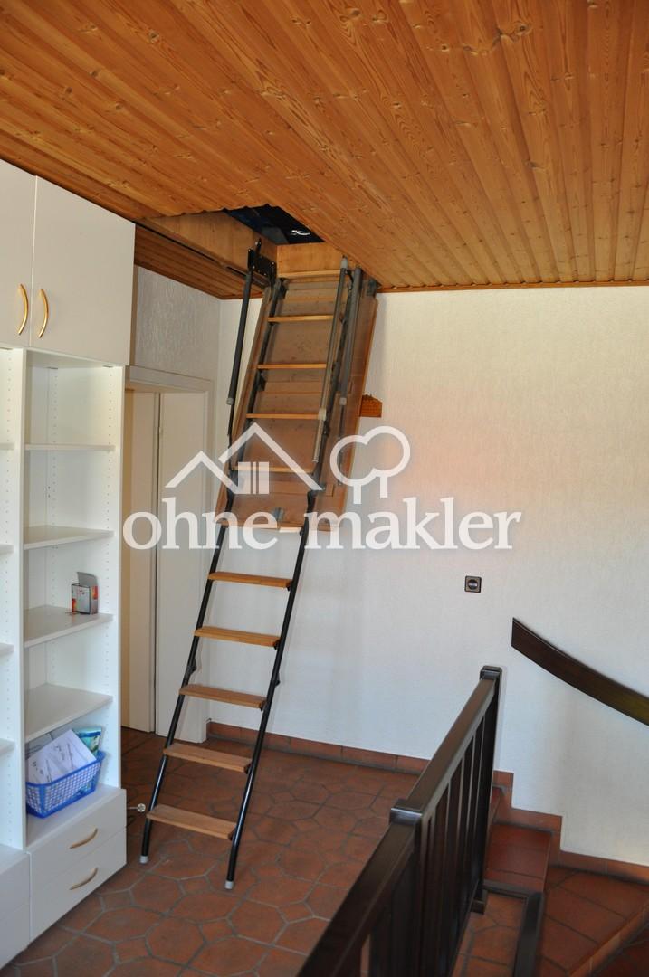 Treppe Spitzboden