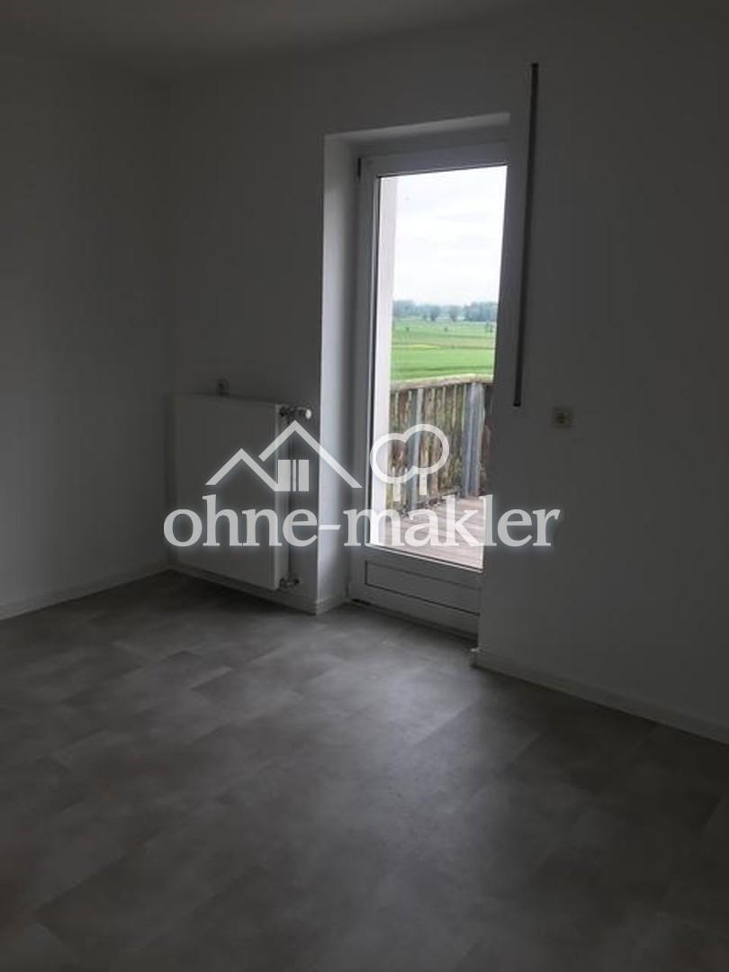 Lichtdurchflute großzige 4 Zimmer-DG-Wohnung mit zwei Balkonen - Photo 3