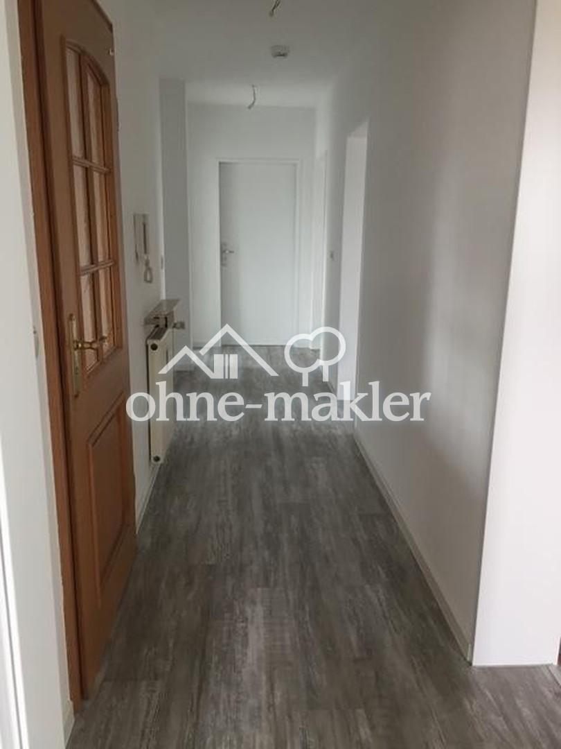 Lichtdurchflute großzige 4 Zimmer-DG-Wohnung mit zwei Balkonen - Photo 4
