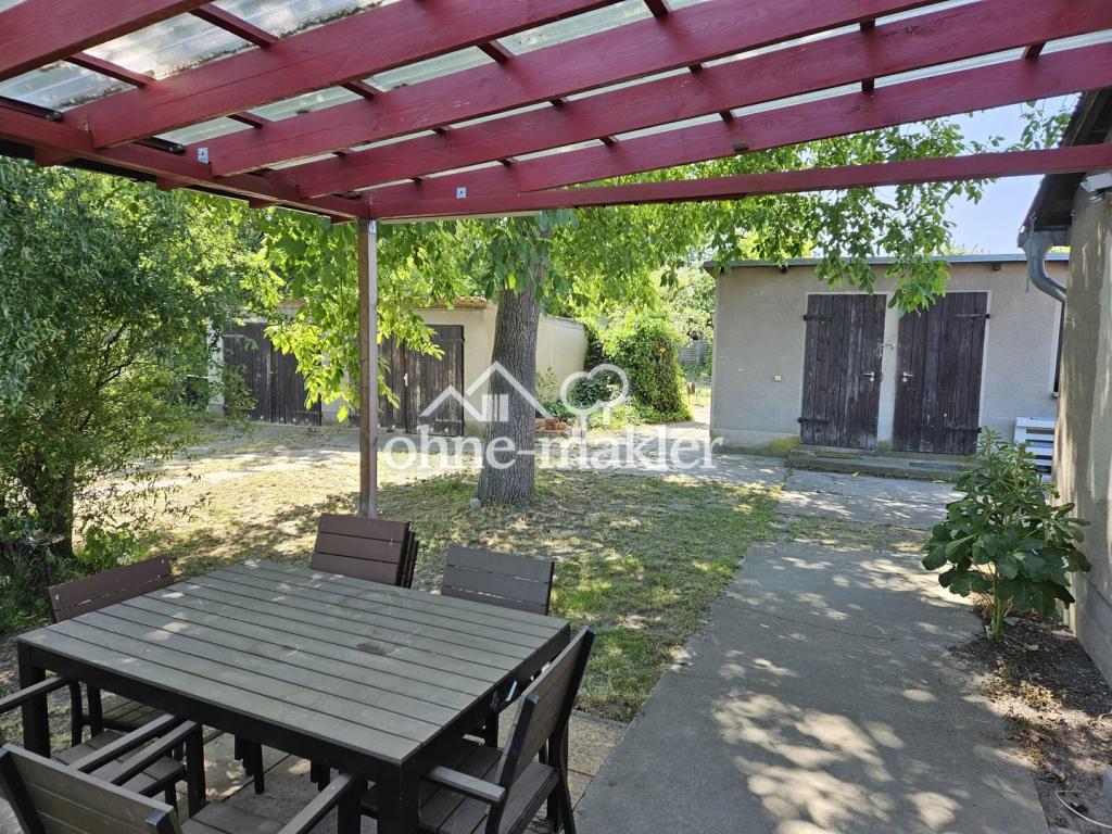 Blick zur Garage
