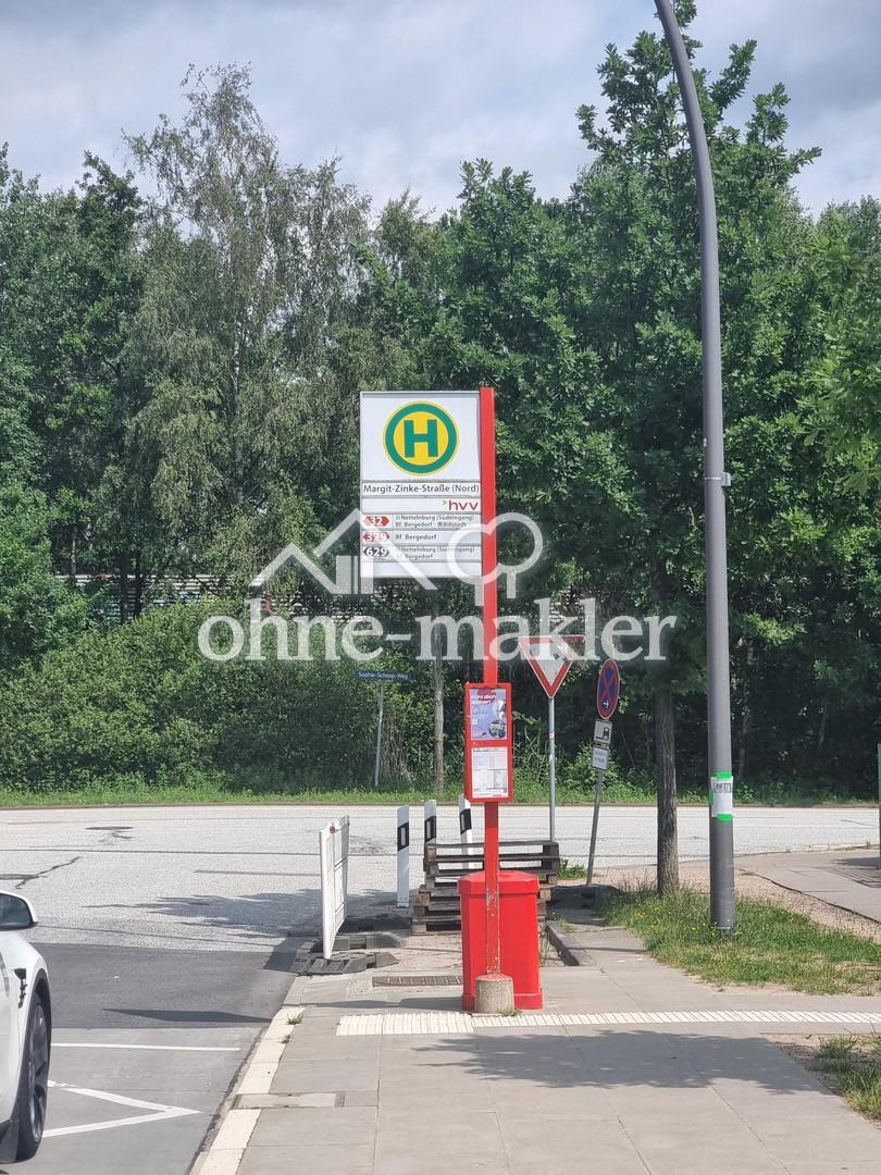Haltestelle direkt vor der Tür