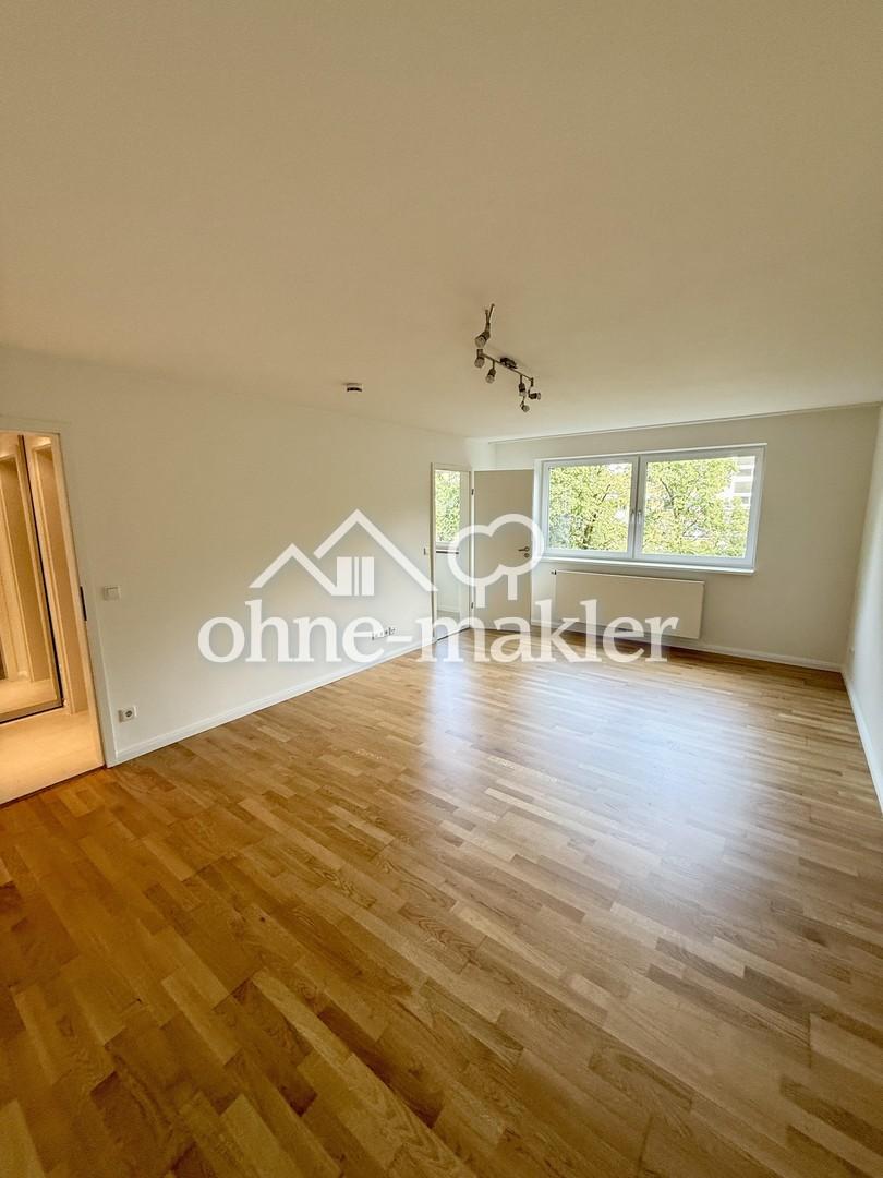 Wohn- Schlafzimmer