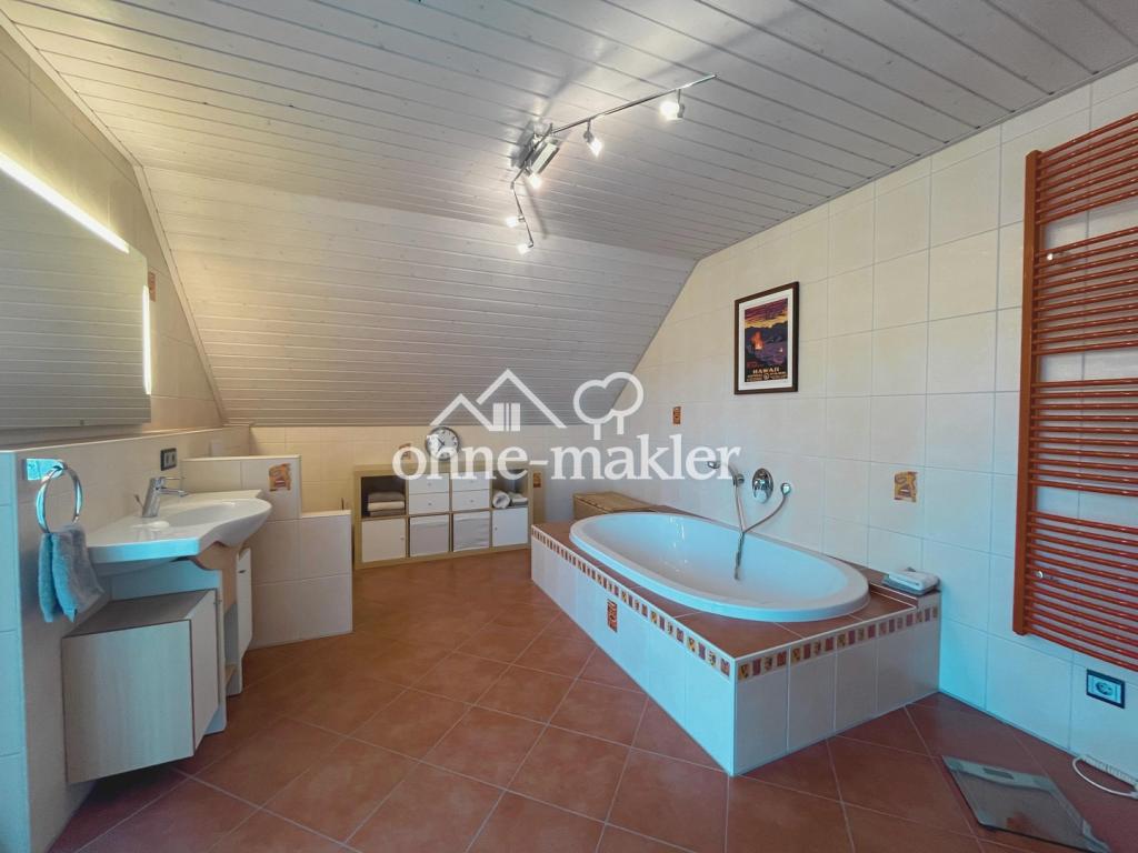 Bad am Schlafzimmer