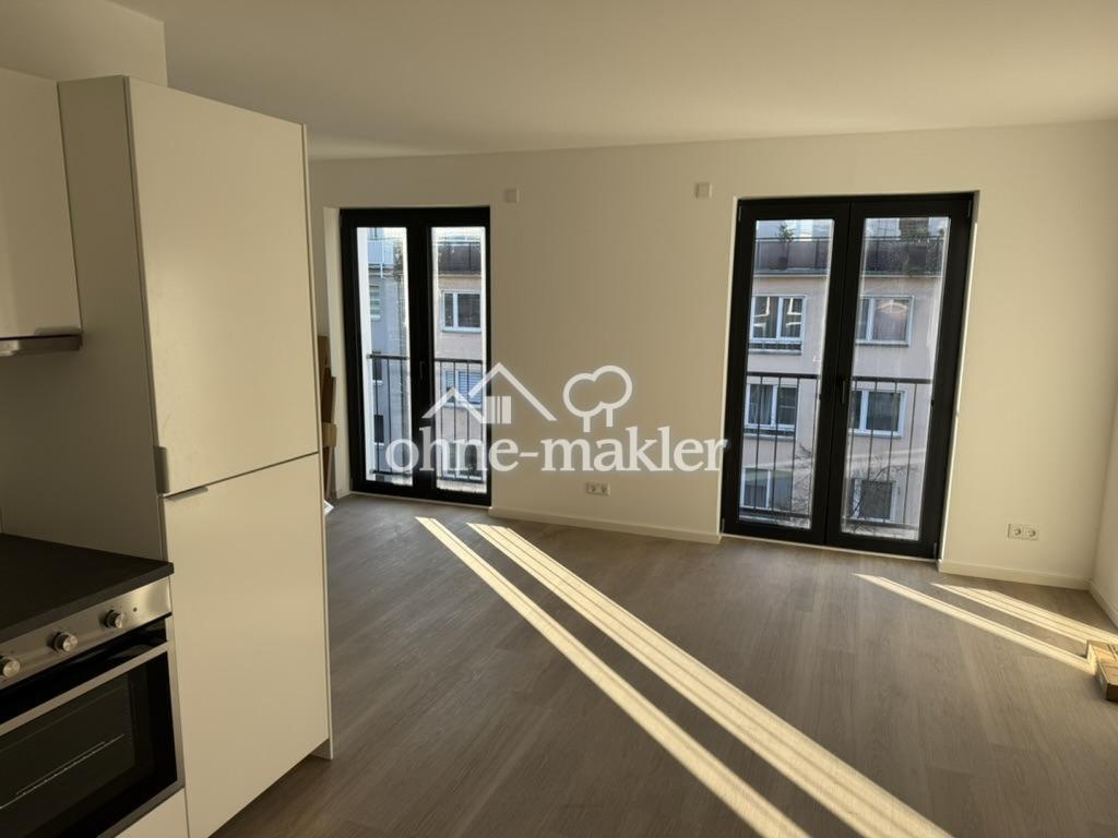 Erstbezug nach Kernsanierung 1-Zimmer Apartment mit EBK - Photo 3