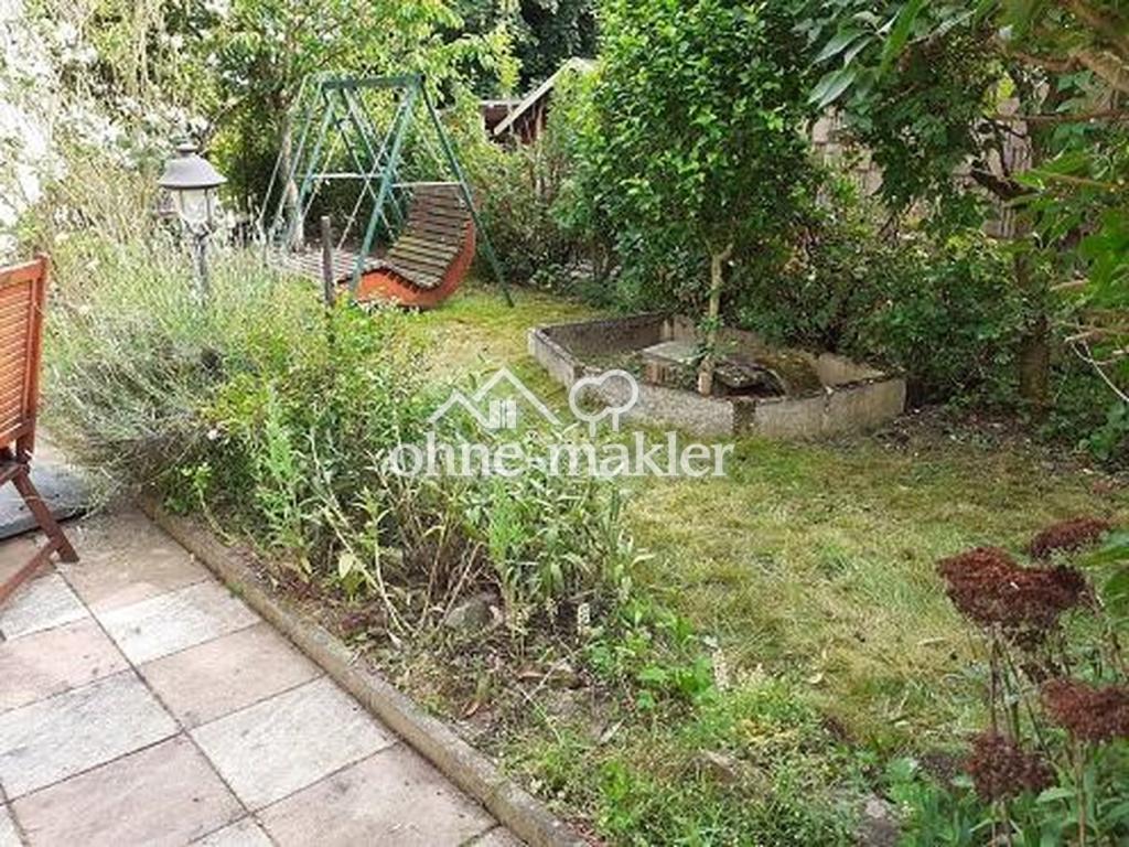  Garten hinterm Haus