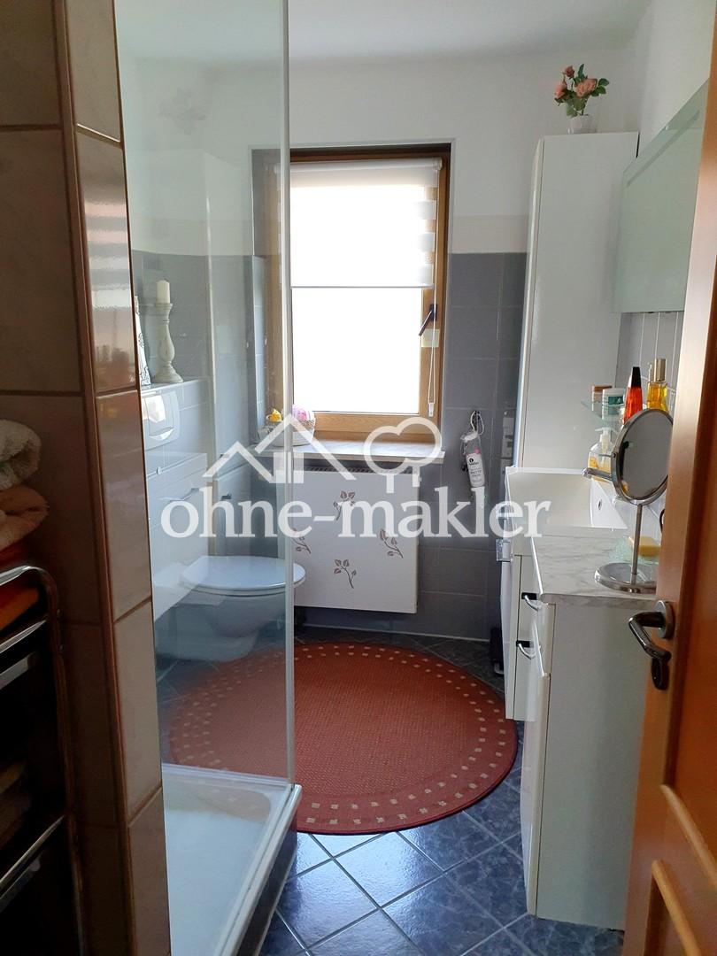 Bad / Gäste-WC 1.OG-Bild1