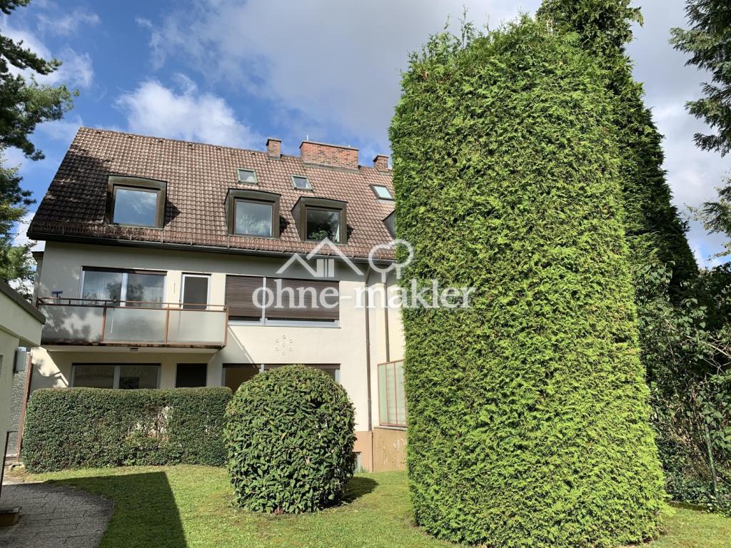 Ansicht Aussen mit Garten