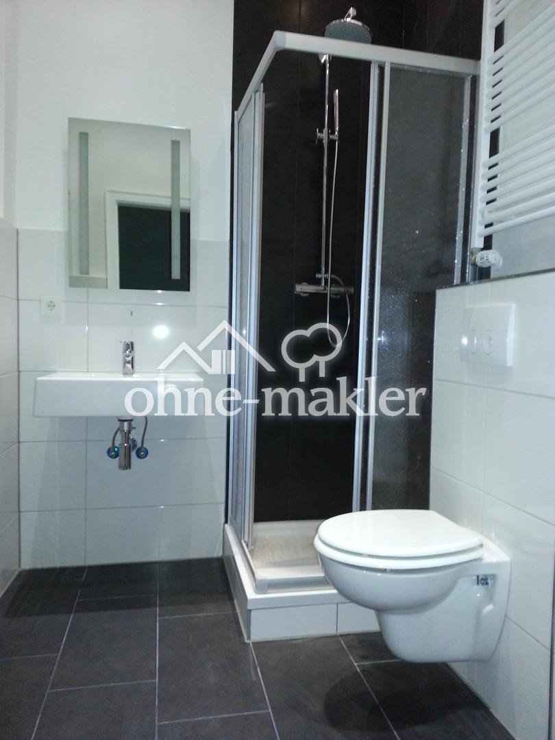 Badzimmer (2) Wanne&Dusche