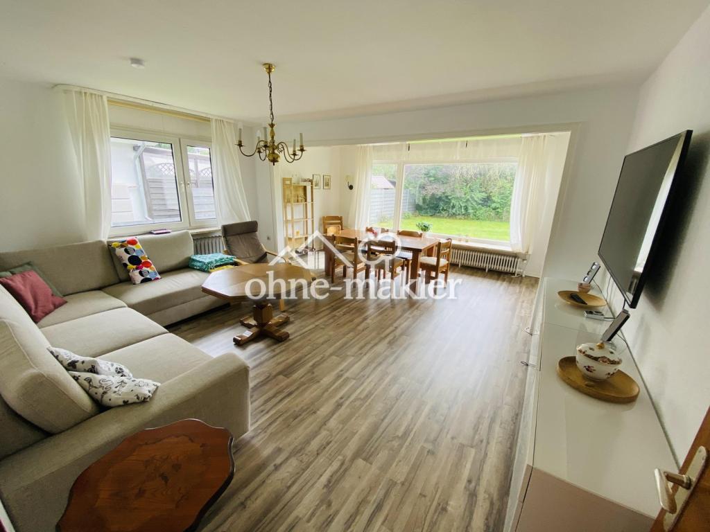 Riesiges Wohnzimmer im EG
