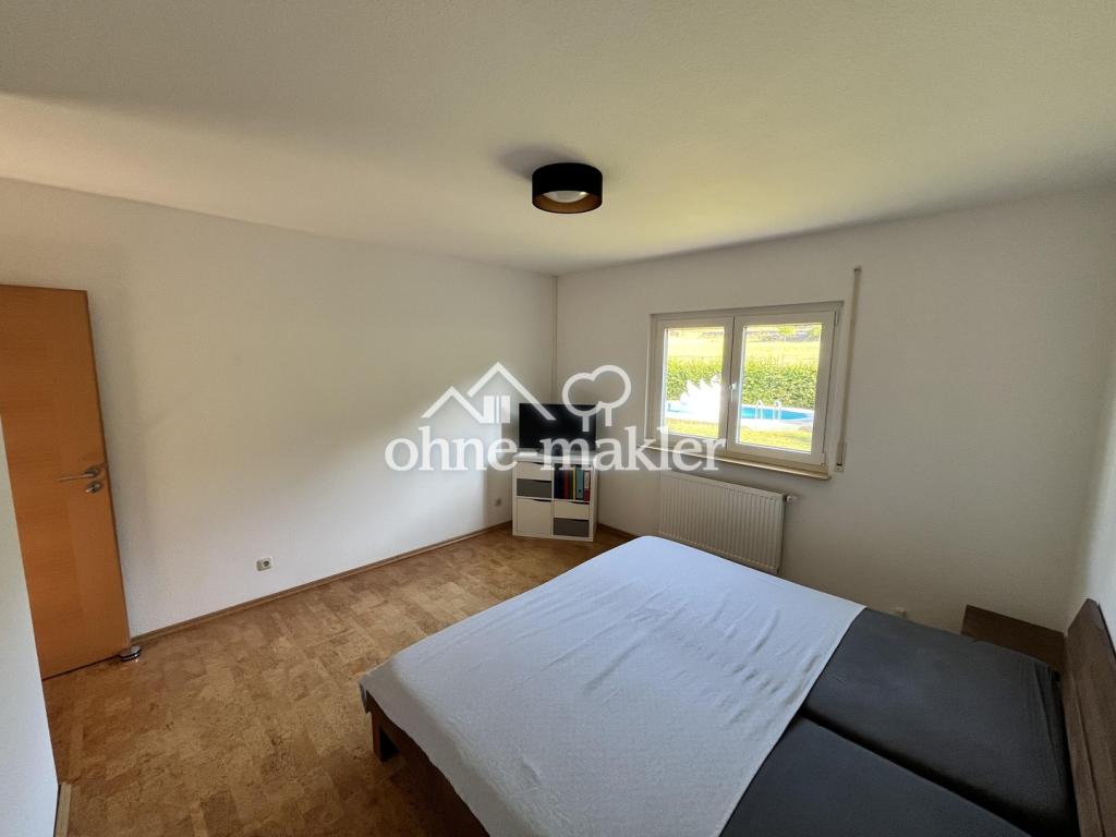 Schlaf/Arbeitszimmer EG