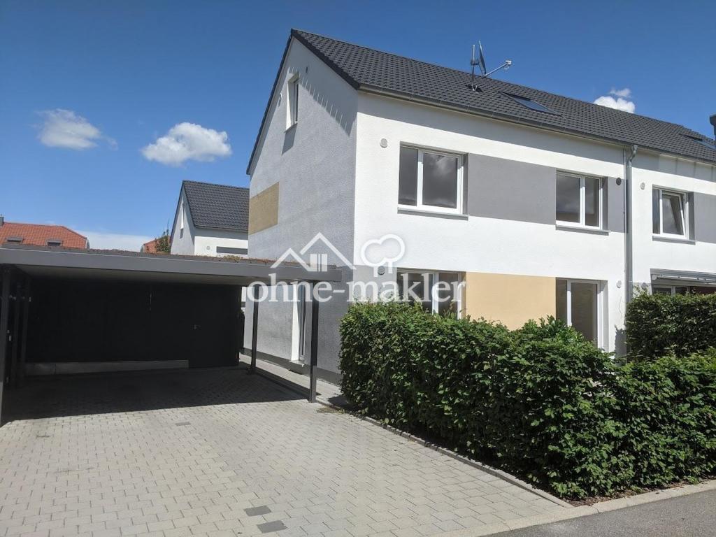 Haus Ansicht Süden mit Garten