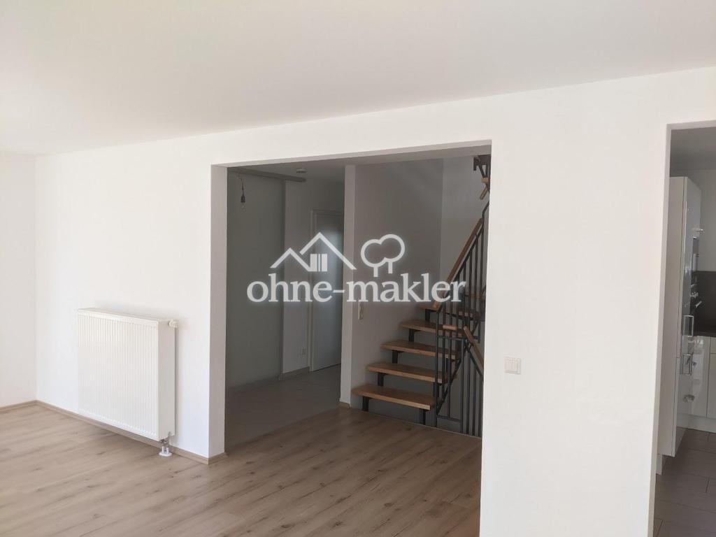 Wohnzimmer Flur und Garderobe
