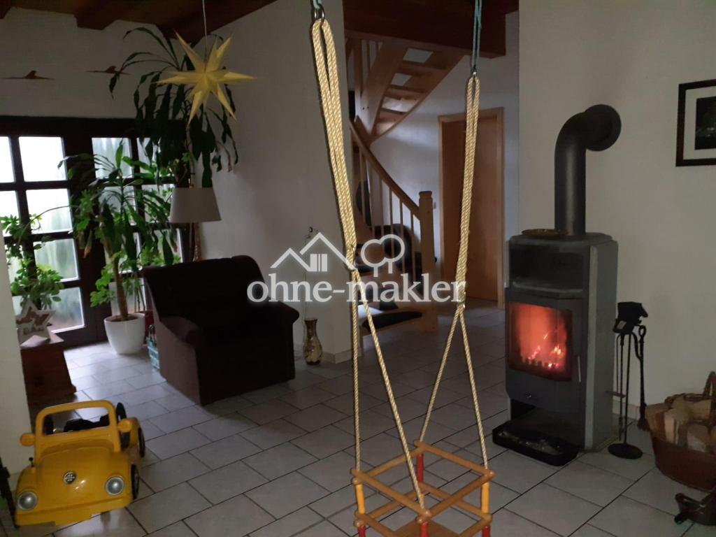 Diele unten mit kl. Kamin